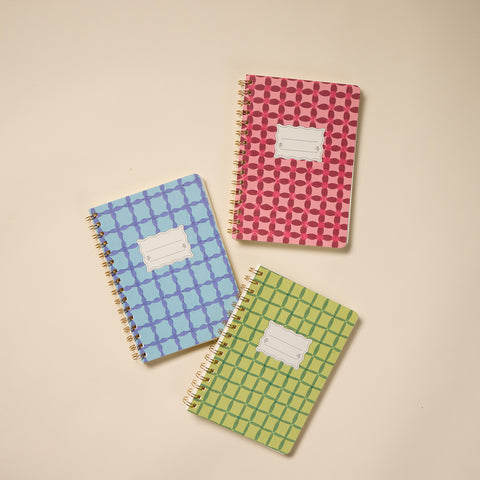 Cuadernos A5 Tulip Azul - Página rayada y calendario perpetuo