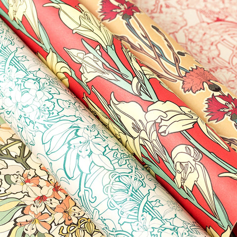 Libro con 12 papeles de regalo - 114 Alphonse Mucha