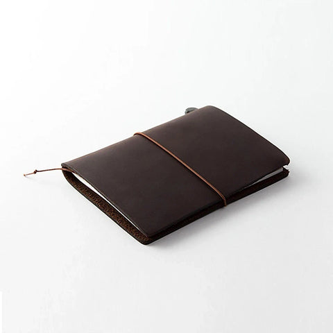 Traveler's Notebook Passport Marrón