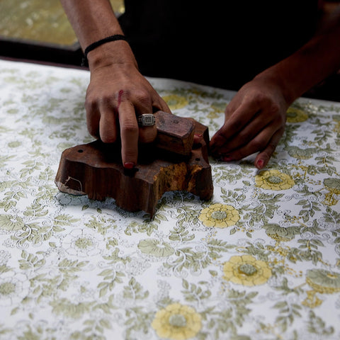 Papel regalo algodón 50x70cm - Wild Rose