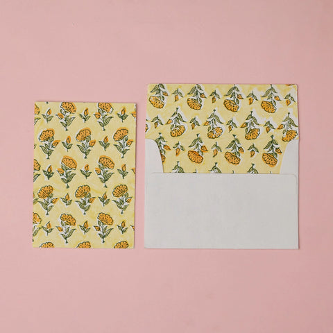 Tarjeta artesanal - Ditsy amarillo