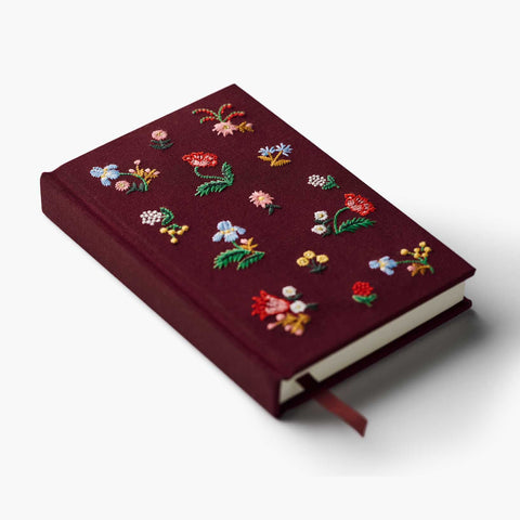 Mini cuaderno con portada bordada - Gracie
