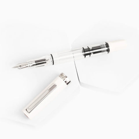 Pluma TWSBI ECO White