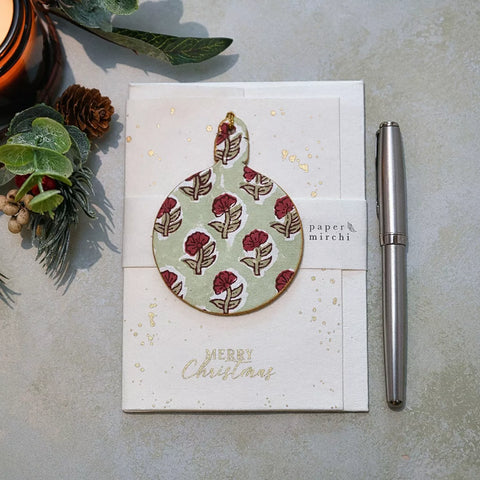 Tarjeta artesanal con adorno - Bola daisy