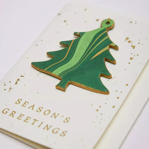 Tarjeta artesanal con adorno - Árbol esmeralda